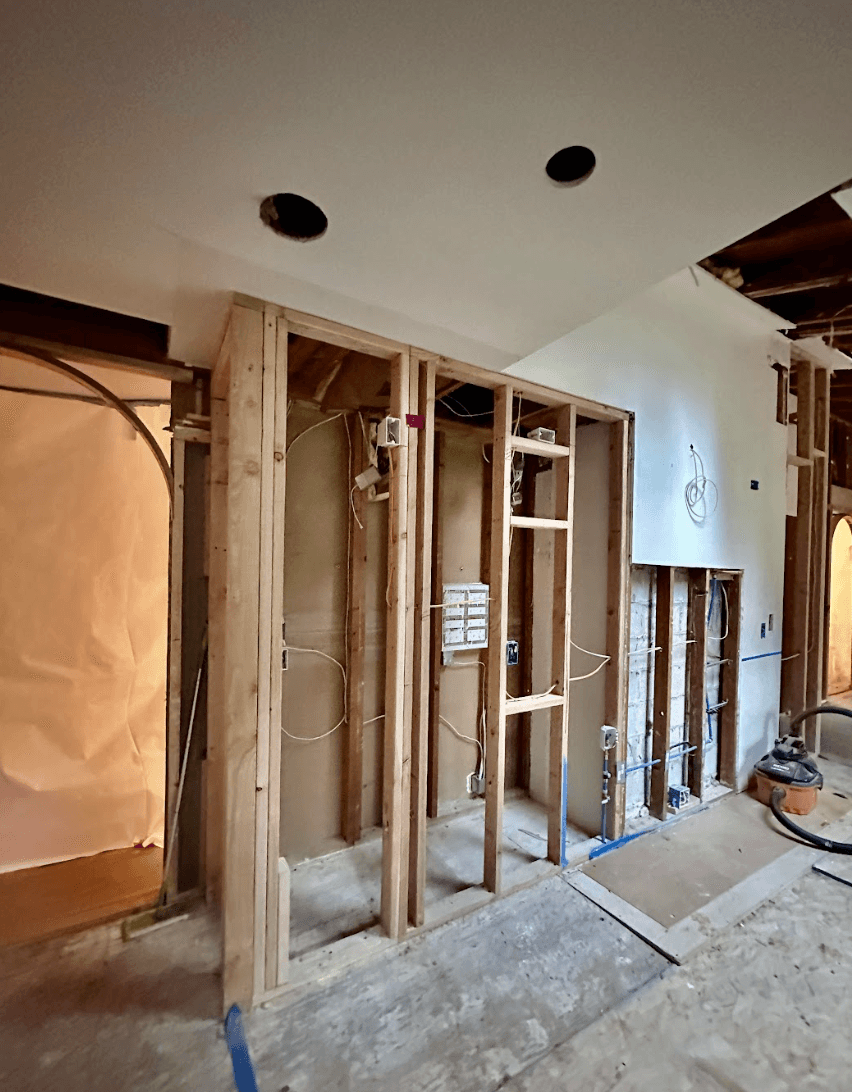 Kitchen ceiling water damage — Fast Patch Drywall work in West Seattle